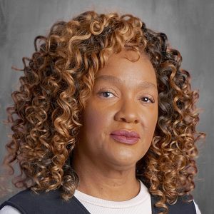 002_Afflick_Leisa_01